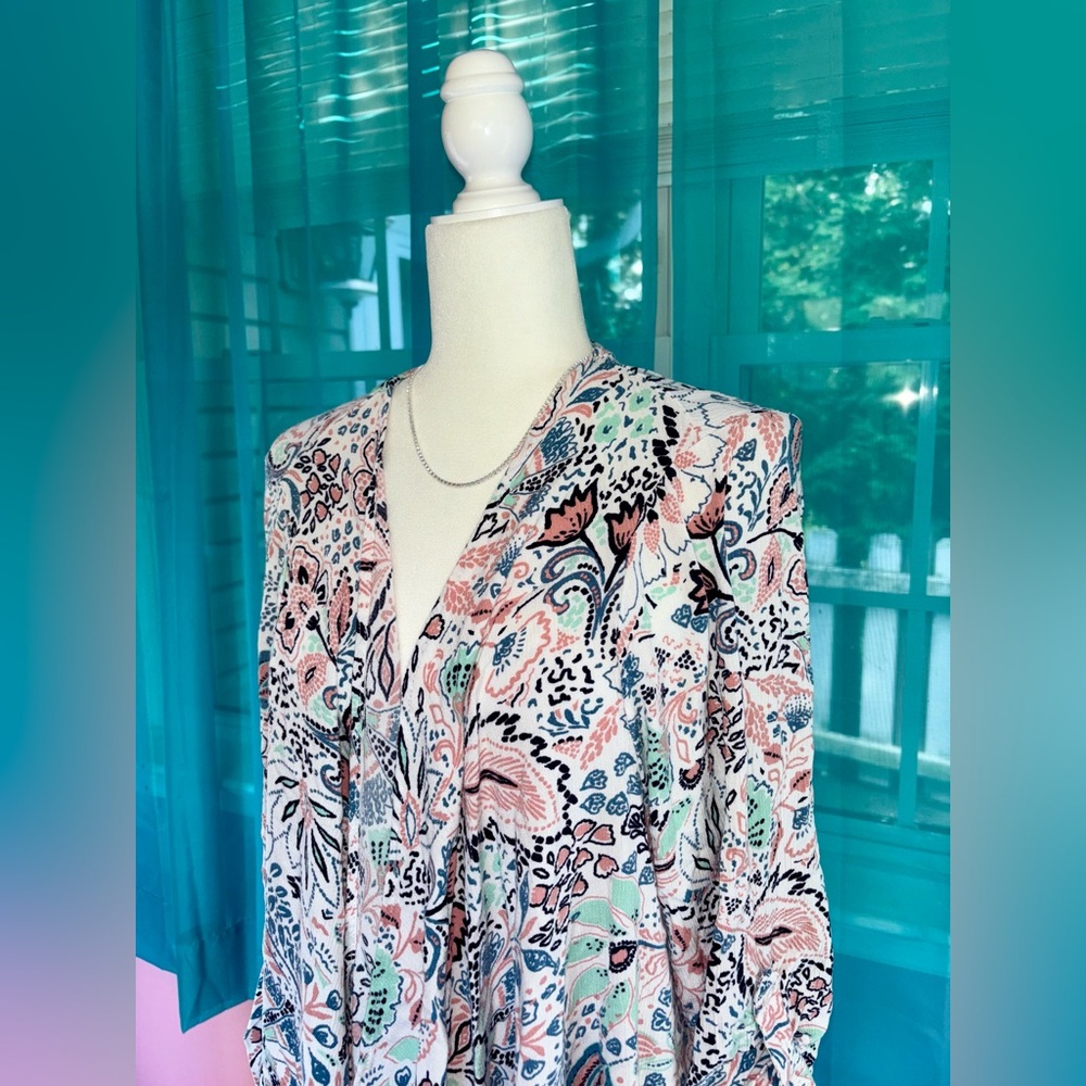 Torrid Boho Floral Paisley Drape Open Front Kimono Cardigan Size 3X - Picture 2 of 6